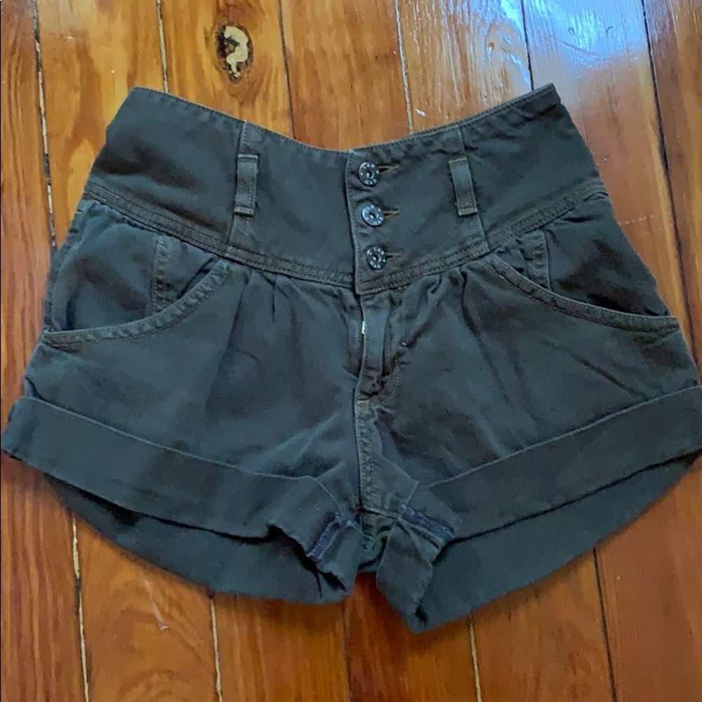 LF high waisted dark green shorts sz 26